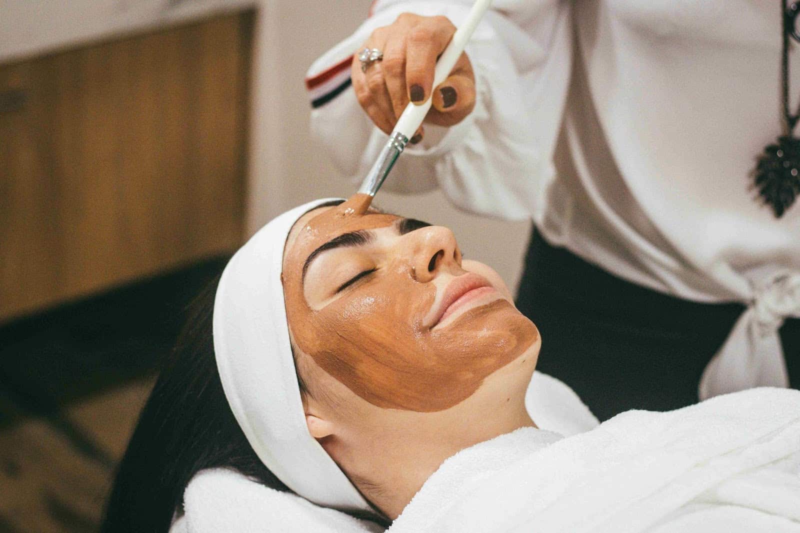 homemade-facial-moisturizing-mask
