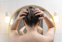 HOW A SCALP MASSAGE FACILITATES HAIR GROWTH